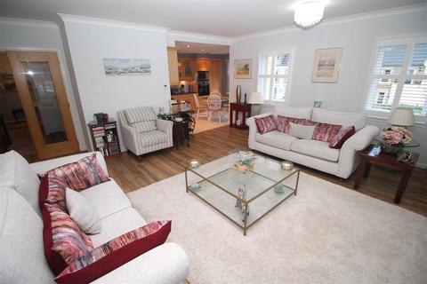 2 bedroom flat for sale, Harbour Square, Inverkip