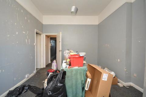 2 bedroom flat to rent, ATHELSTAN RD, CLIFTONVILLE, CT9 2BE