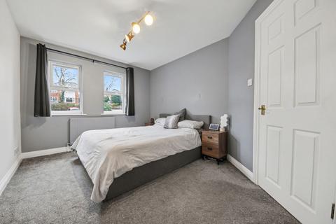undefined, 66 Middle Road, Southampton SO19