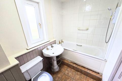 3 bedroom flat for sale, Bruce Gardens, Inverness IV3