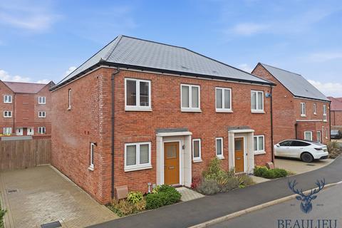 3 bedroom semi-detached house for sale - Beaulieu Park CM1