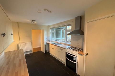 4 bedroom house to rent, Sycamore Lane, Wymondham