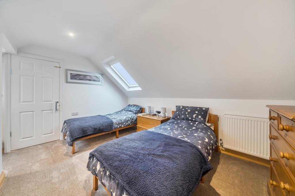 1401199-18-6969022925b30