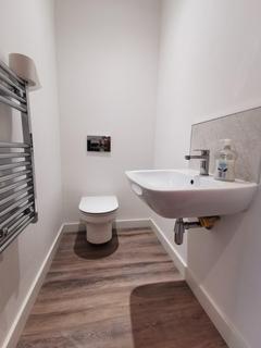 2 bedroom apartment to rent, Regent Centre, Gosforth