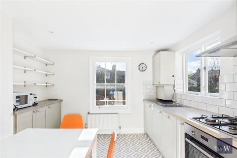 2 bedroom maisonette to rent, Mervan Road, London, SW2