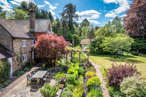 5 bedroom detached house for sale, Peaslake Lane, Peaslake, Guildford, Surrey, GU5