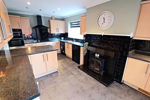 3 bedroom end of terrace house for sale, Laburnum Gardens, Willington, Crook, County Durham, DL15