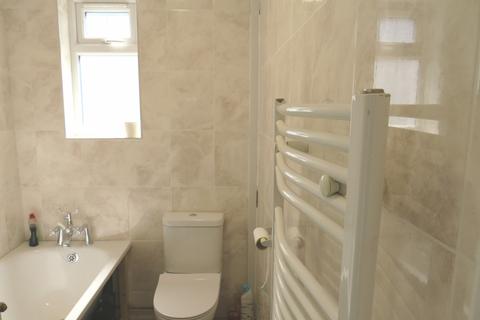 2 bedroom maisonette to rent, Hillfield Avenue, Wembley, Middlesex, HA0