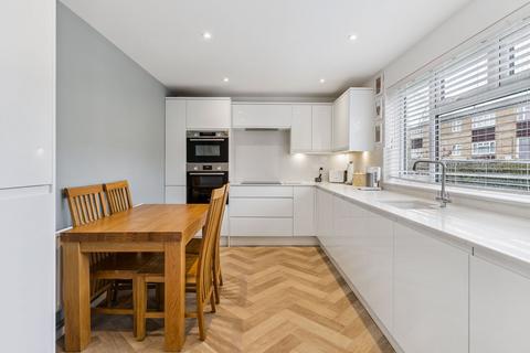 2 bedroom house for sale, Archer Road, Stevenage SG1