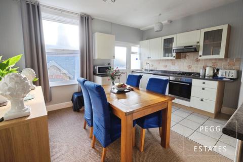 2 bedroom terraced house for sale, Dunmere Road, Torquay
