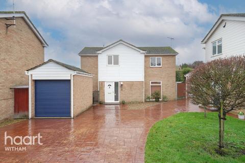 4 bedroom detached house for sale, Constantine Road, Witham