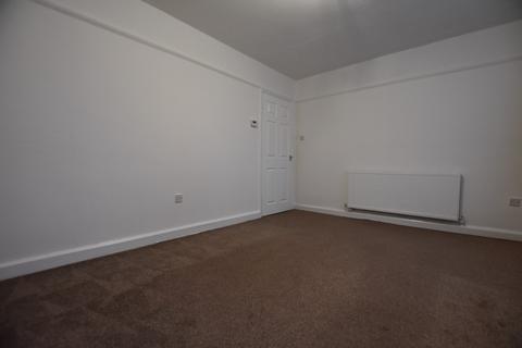 3 bedroom semi-detached house to rent, Fulham Road, West Town, Peterborough, PE3