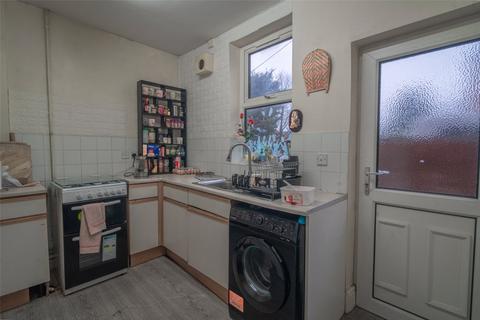 3 bedroom terraced house to rent, Wharfdale Road, Birmingham B11