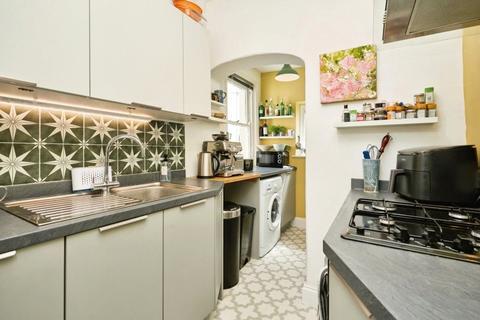 undefined, Nelson Mansions, 1 Nelson Place, PO33
