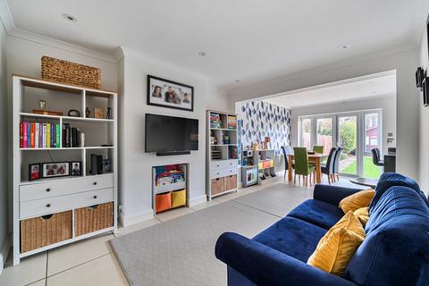 3 bedroom semi-detached house for sale, Hollies Avenue, West Byfleet, KT14