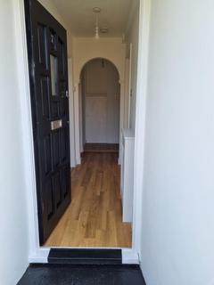 2 bedroom maisonette for sale, Tedder Close, Chessington KT9