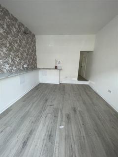 Property to rent, Wednesbury Road, Walsall