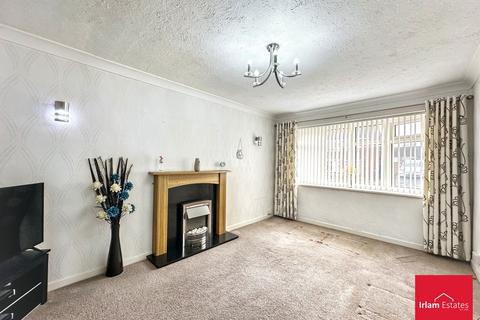 3 bedroom semi-detached house for sale, Broadway, Irlam, M44