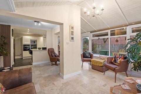 undefined, 18 Geneva Crescent, Crowle, Worcestershire.  WR7 4AW