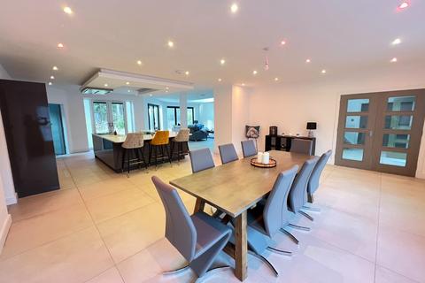 6 bedroom detached house for sale, Manorside, Wynyard, Billingham