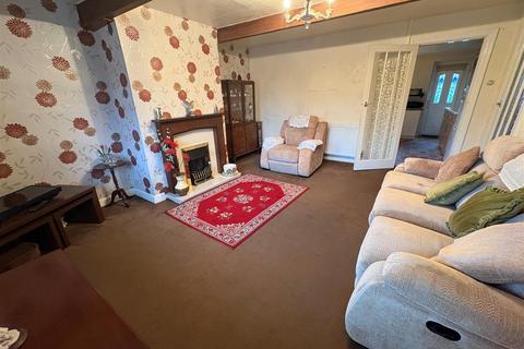 2 bedroom terraced house for sale, Cutler Heights Lane, Cutler Heights, BD4