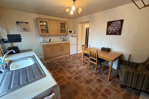 2 bedroom terraced house for sale, Cutler Heights Lane, Cutler Heights, BD4