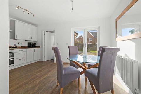 undefined, Chestnut Avenue, Meon Vale, Stratford-Upon-Avon