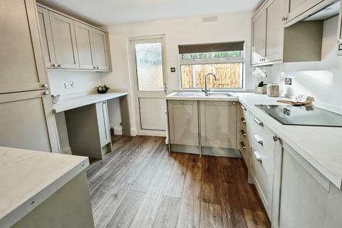 2 bedroom park home for sale, Coggeshall Road, Braintree, Essex, CM7