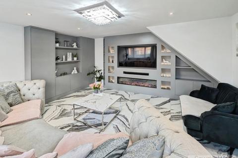 5 bedroom house for sale, Groves Crescent, Stamford