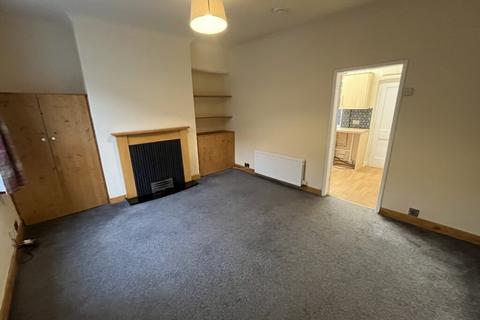 2 bedroom terraced house to rent, 13 Mary Street, Saltaire, BD18 4PQ