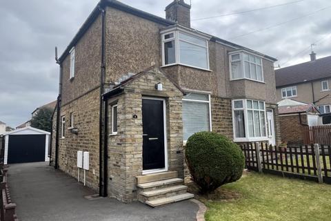 2 bedroom semi-detached house to rent, 5 Glenaire, Shipley, BD18 1EN