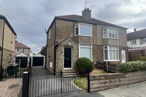 2 bedroom semi-detached house to rent, 5 Glenaire, Shipley, BD18 1EN