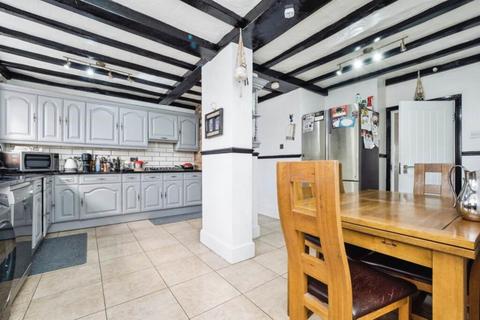 5 bedroom semi-detached house to rent, Beccles Drive, Barking, Upney, IG11