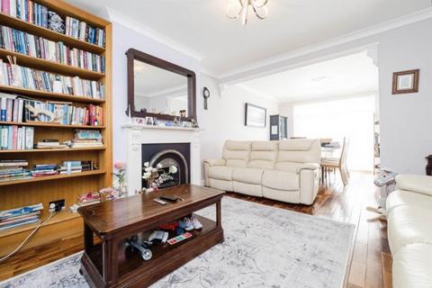 5 bedroom semi-detached house to rent, Beccles Drive, Barking, Upney, IG11