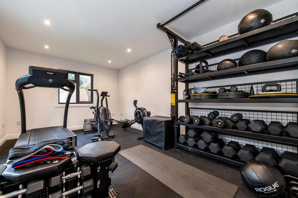 Gym/office