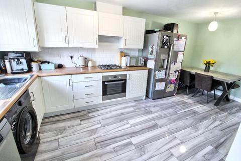 3 bedroom semi-detached house for sale, Birchfield Way, Telford