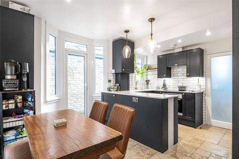 2 bedroom apartment for sale, Otterburn Street, Tooting, SW17