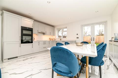 3 bedroom bungalow for sale, Oak Gardens, Everton, Lymington, Hampshire, SO41