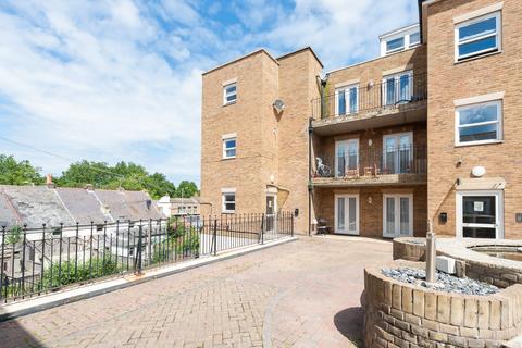 Victoria Road, Ramsgate, CT11