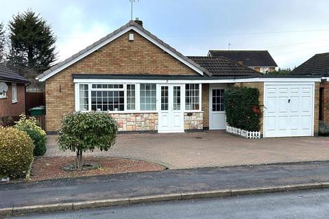2 bedroom detached bungalow for sale - Coombe Place, Oadby