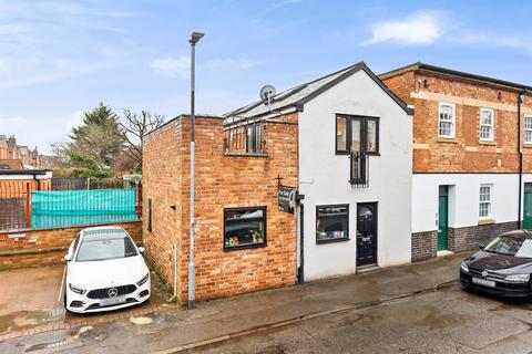 undefined, Magee Street, Northampton, NN1