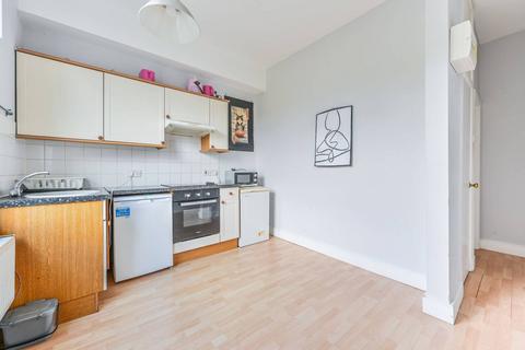 1 bedroom flat to rent, Ritherdon Road, Balham, London, SW17