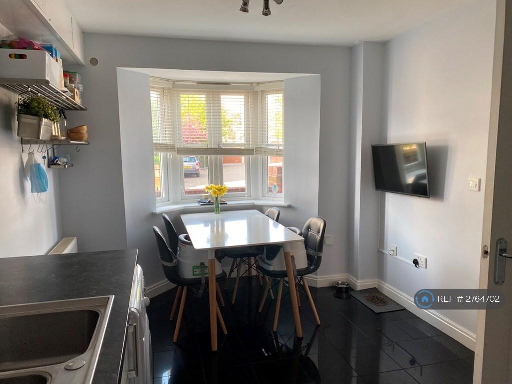 Kitchen Dining Area