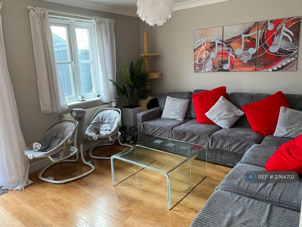 Lounge 2
