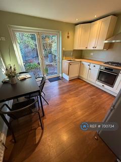 3 bedroom end of terrace house to rent, Greenwood Close, Sidcup, DA15