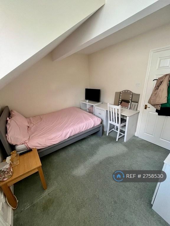Bedroom 1 (Double)