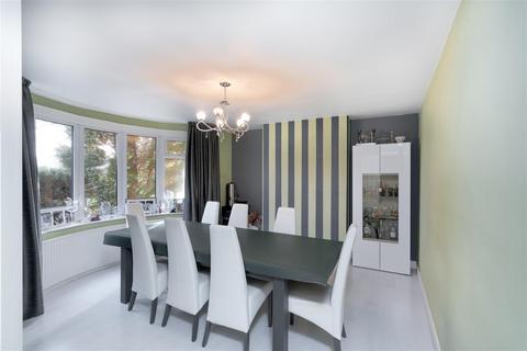 undefined, Mount Rise, Leeds LS17