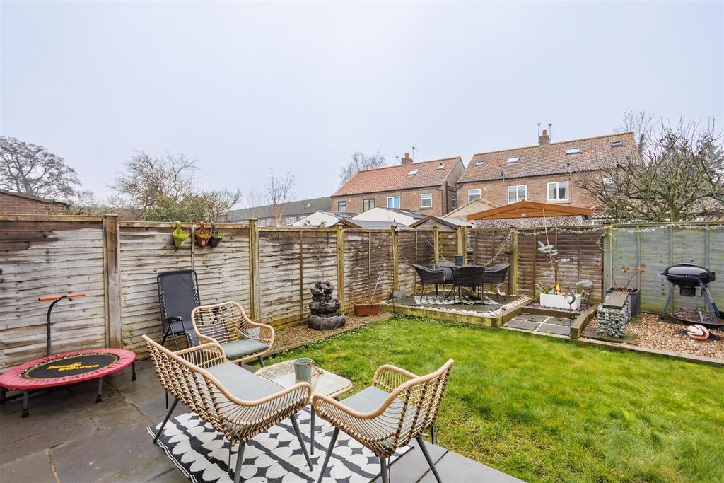 7 Croft Court 22.jpg