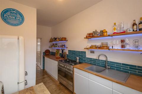 2 bedroom flat for sale, King John Street, Heaton, Newcastle upon Tyne