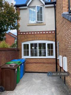 4 bedroom semi-detached house to rent, Chelsfield Grove, Manchester, M21
